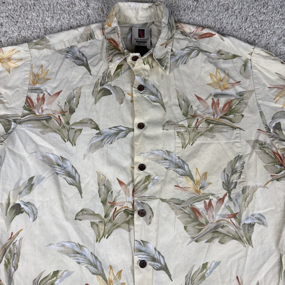 Tori Richard Hawaiian Shirt Mens M Short Sleeve Button Down  Floral USA Vacation